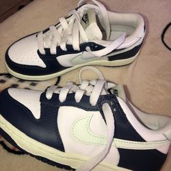 Boys Nike Shoes Size 13C