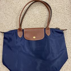 Longchamp Medium size