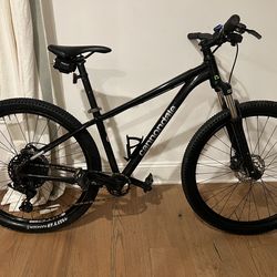 Cannondale Trail 5 Mountain Bike