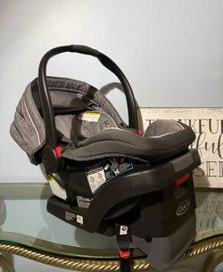 Graco SnugRide SnugLock 35 Infant Car Seat