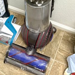 Dyson Ball Vacuum Like New 