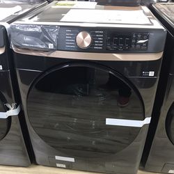 Samsung Front Load Washer In Black
