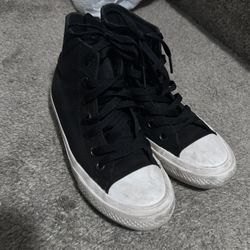 Converse Shoes Size 4