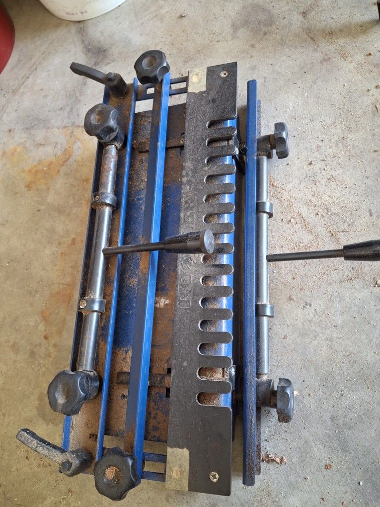 Dovetail Jig
