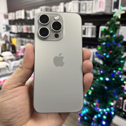 iPhone 15 Pro 256gb Unlocked  + Warranty 