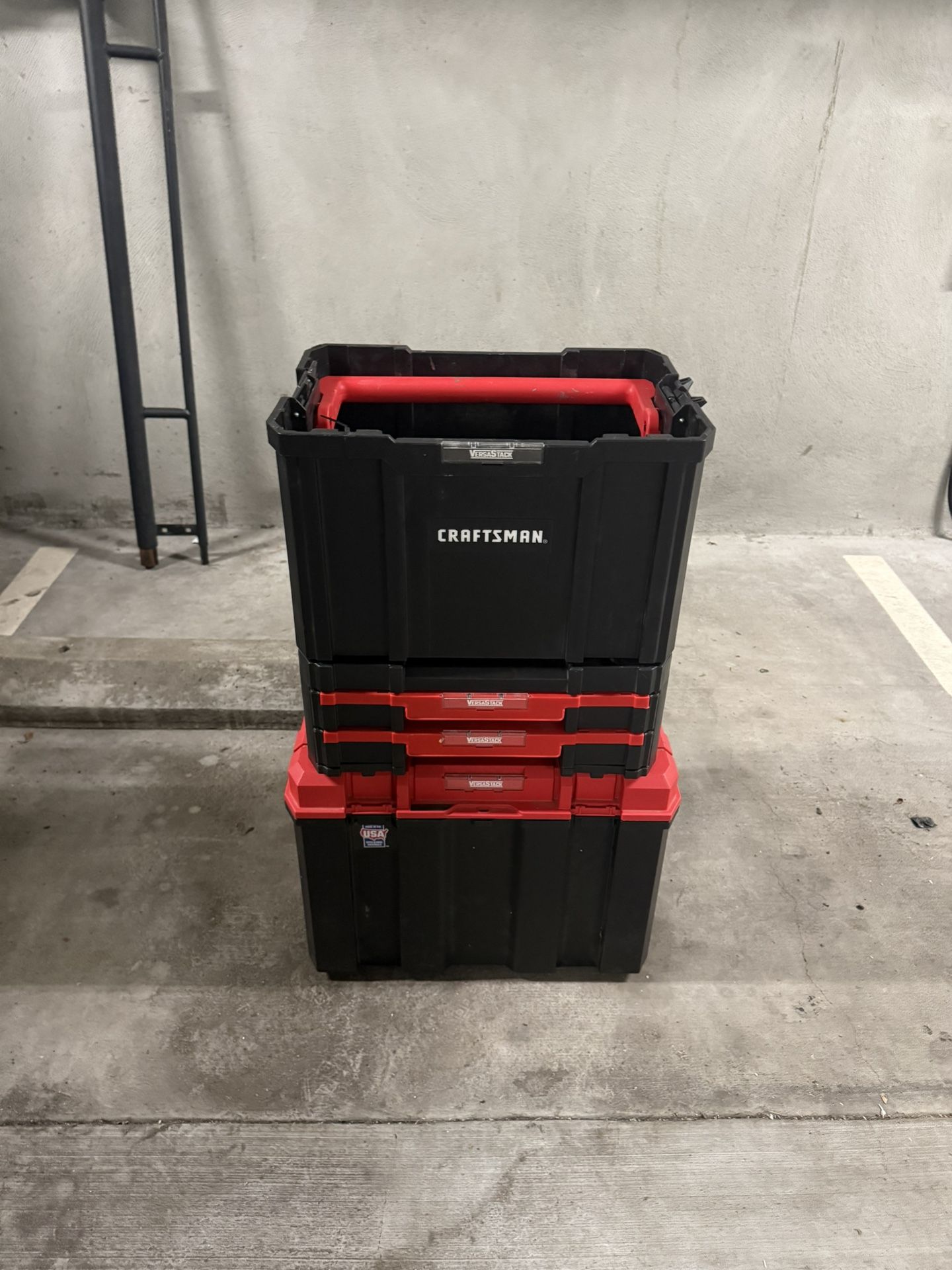 Craftsman VERSASTACK Tower Tool Box Black/Red