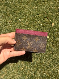 ($40) Brown and Red LV card holder w/box