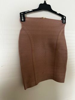 Guess skirt