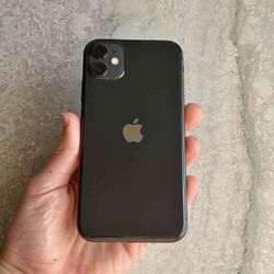Apple iPhone 11 Unlocked 