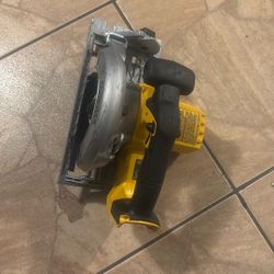 6 1/2 Cordless Circular Saw 