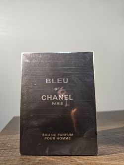 Bleu de Chanel Eau de Parfum Pour Homme