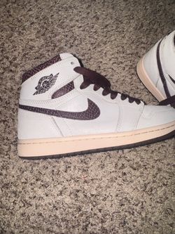 Air Jordan 1 High White Dark Mocha Sneakers