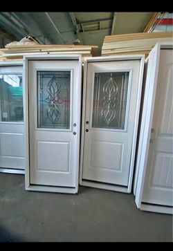 Storm-ready impact windows.
Custom fit. Competitive pricing.