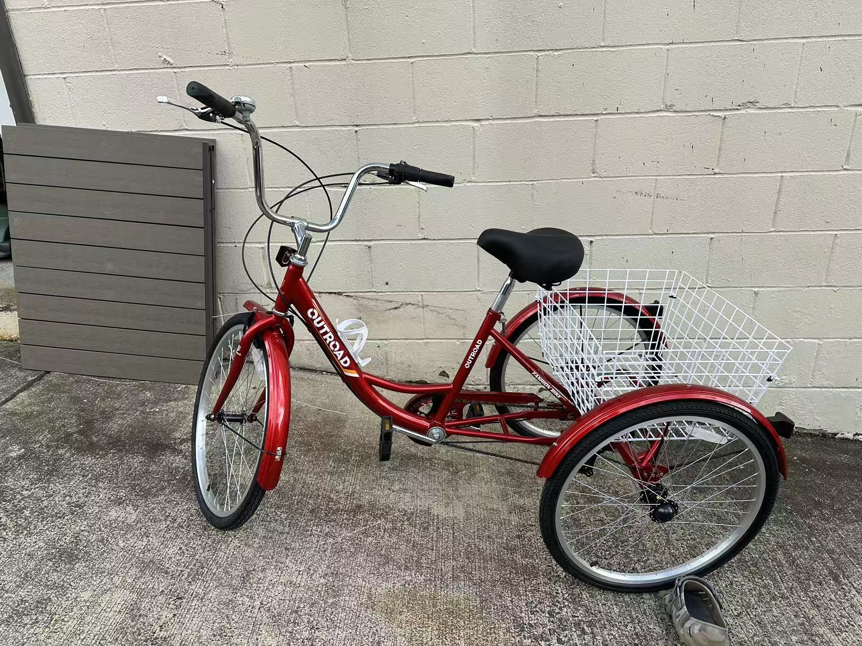 Brand new 24 Inch 7-Speed Tricycle with Detachable Large Basket for Shopping, Leisure, Commuting, Women Men Seniors Red