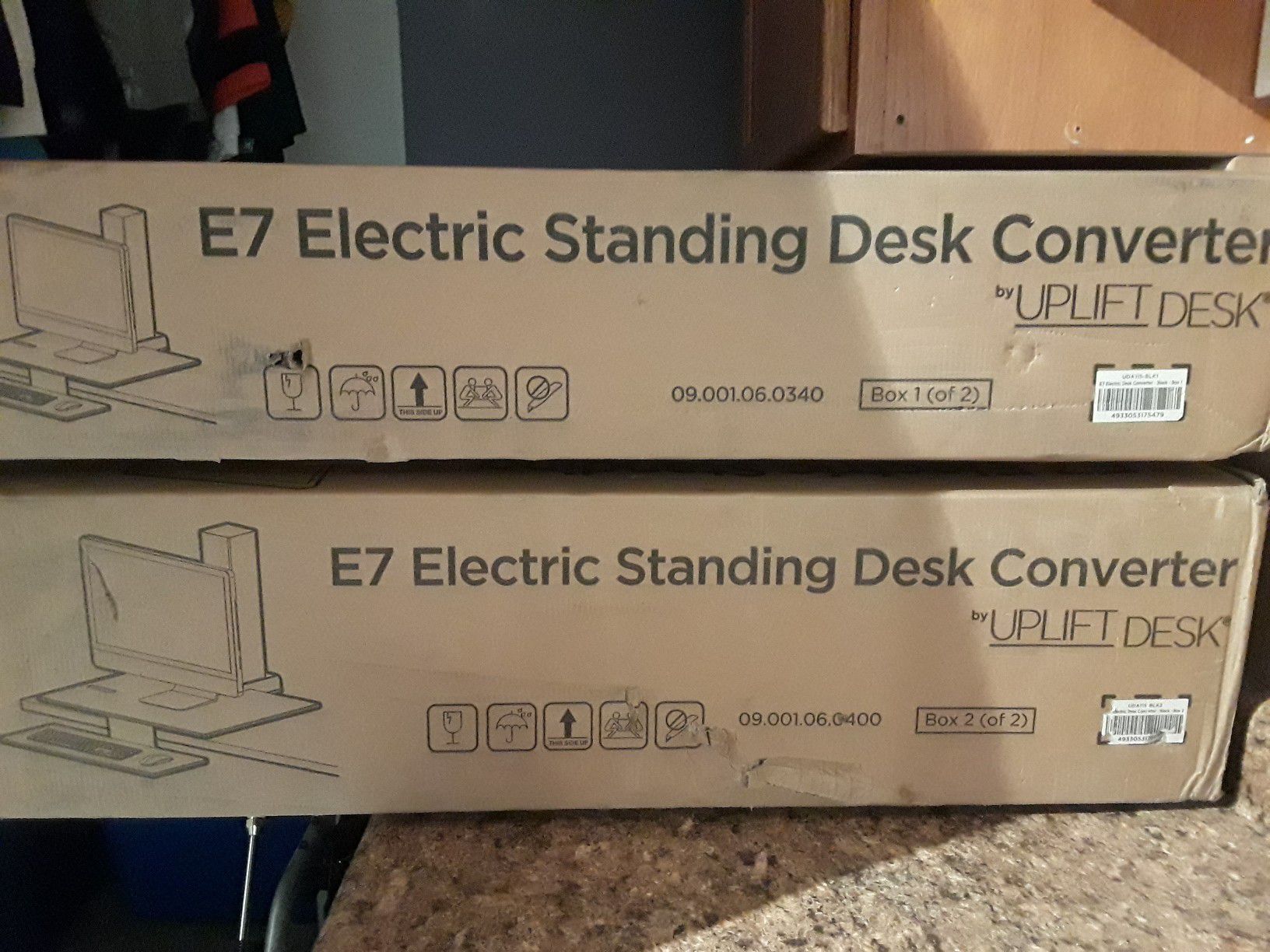 E7 Electric Standing Desk Converter