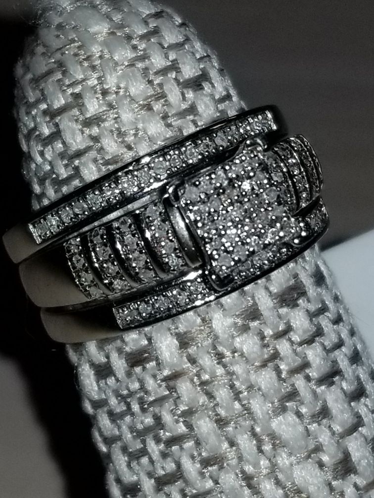 three piece diamond ring set...size 7