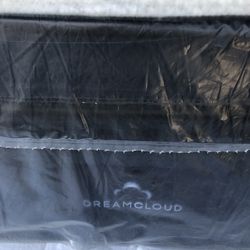 California King Size Dreamcloud Premier Memory Foam Cooling Mattress Bed Serta Sealy Stearns Foster Casper Nectar Purple Premier Tempurpedic Saatva