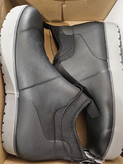 Men's rain boot Size 10