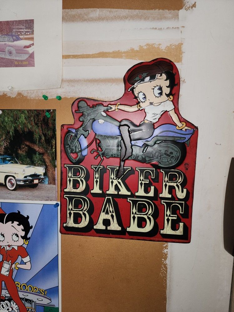 Betty Boop Sign Metal