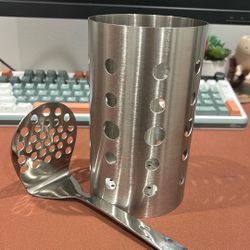 Metal Utensil Holder & Metal Fryer Utensil