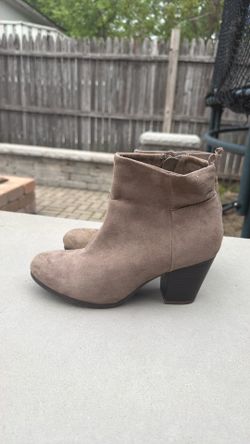 Size 7 Womens Boots