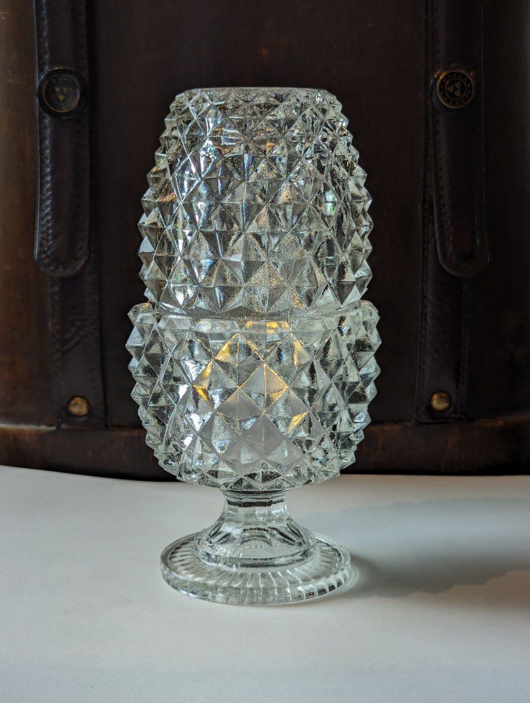 Vintage clear diamond point cut glass Fairy Lamp Petites Choses