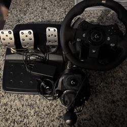Logitech G920 Steering Wheel With Pedals And Shifter