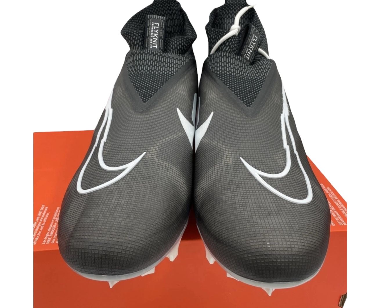 11.5 Mens Nike Alpha Menace Elite 3 Flyknit Football Cleats 