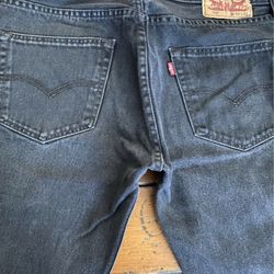 501 LEVI’S JEANS 👖 MENS. / 33x32 Size 