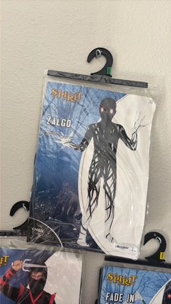 costume