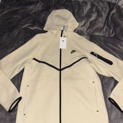 Nike tech hoodies
