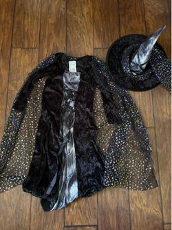 Girls witch costume