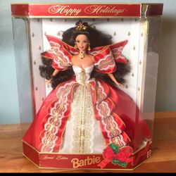 1997 RARE Gold Background H17832appy Holidays Special Edition Barbie W Misprint 