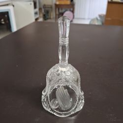 Awesome Vintage Crystal Praying Hands Bell " The Lord Is My Shepherd " On Side W/Scalloped Edges 5" Tall 