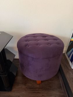 Purple Velvet Tufted Round Storage Ottoman