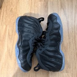Nike Air Foamposite One Carbon 