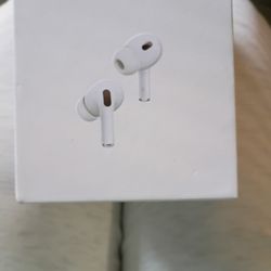 Apple Airpods And Watch 