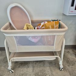 Bassinet 