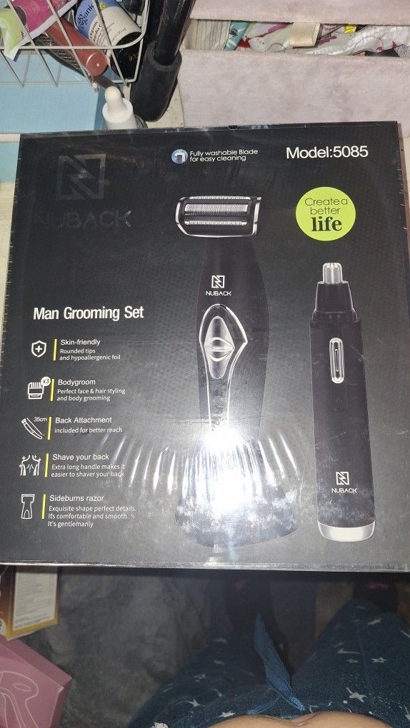Extendable Man Grooming Set