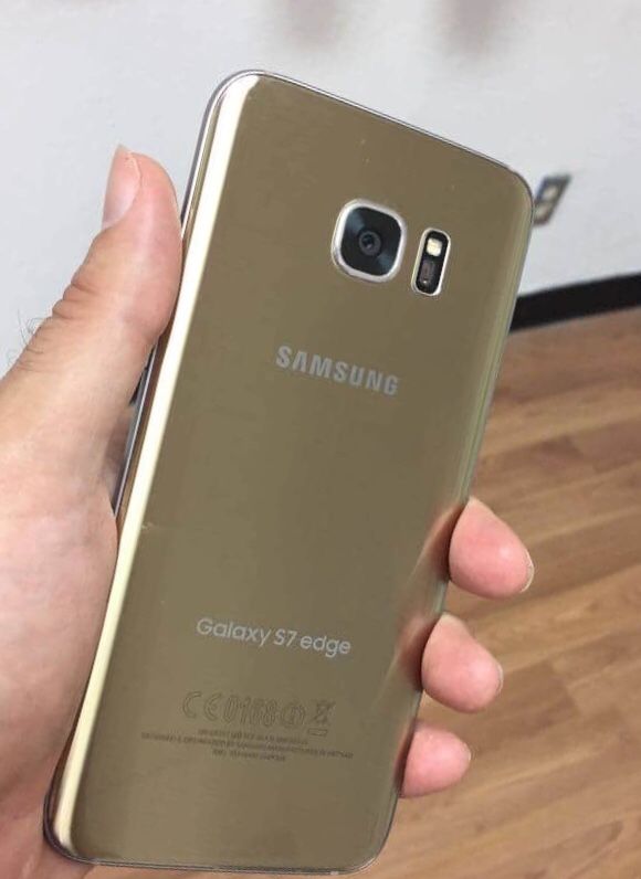 Samsung Galaxy S7 Edge Unlocked Like New Condition With 30 Days Warranty