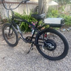 Pedego Comfort Cruiser E-bike