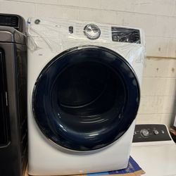 🚨 New GE - 7.8 Cu. Ft. 10-Cycle Electric Dryer - White GFD55ESSNWW