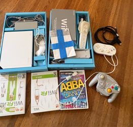 Wii console, Wii fitness &game cube remote