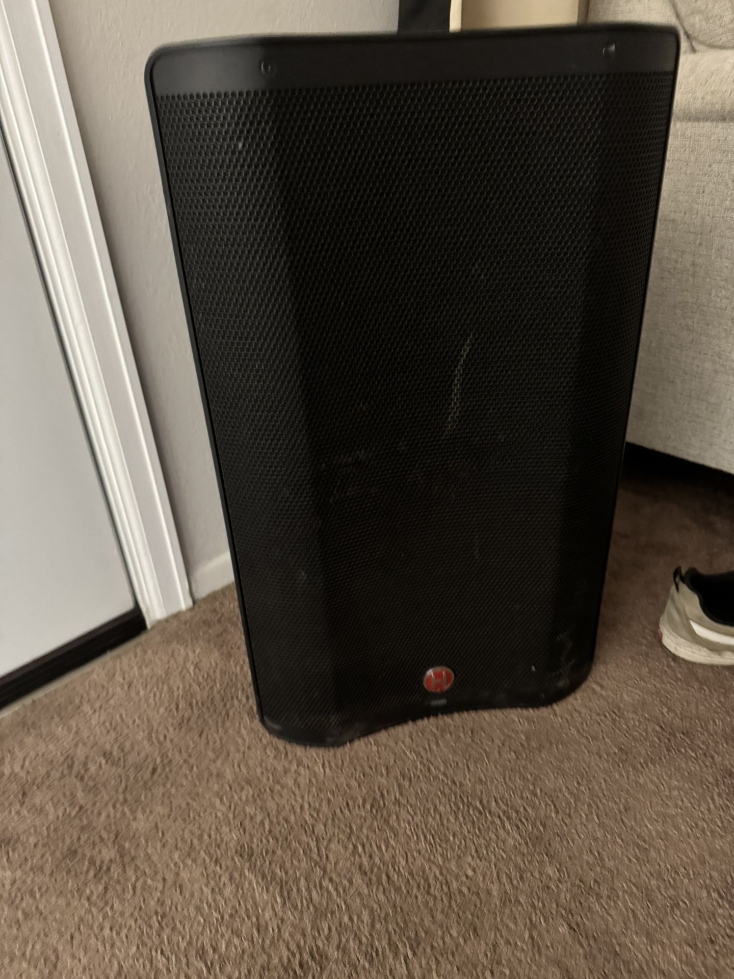 Harbinger V2315 With Mics