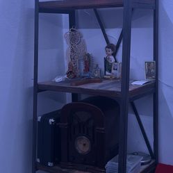 Standing Shelf Unit 