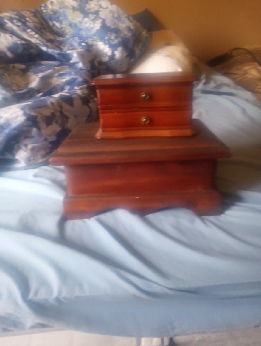 Home Decor Jewelry Boxes And Picture Clocks