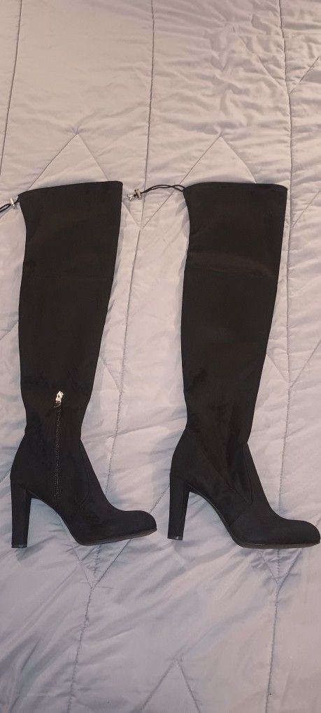 New High Boots 8.5/Botas Negras 8.5