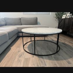 Round Coffee Table 