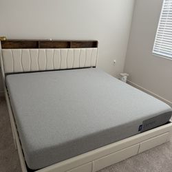 King Size Mattress And Frame With Drawers And Charging Port