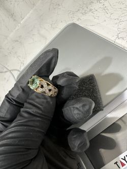 Technibond Sterling Silver Green Stone Ring – 925 Silver with Sparkling Accents 